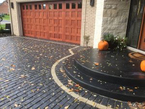 cobblestone driveway and entryway